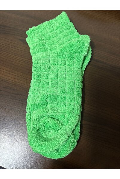 Red Velvet Designs Green Towel Socks