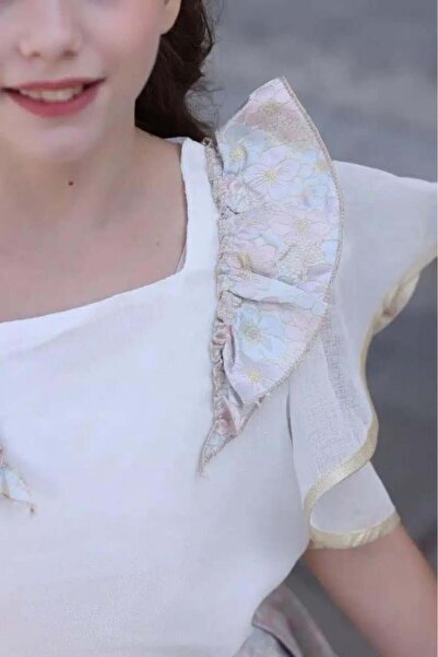 Alesaei-mondo tondo Girls' blouse with ruffled sleeves and a round neck, 7135