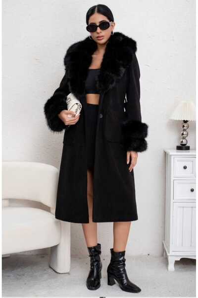 Diva Exclusive Fashion Elegant coat with removable fur