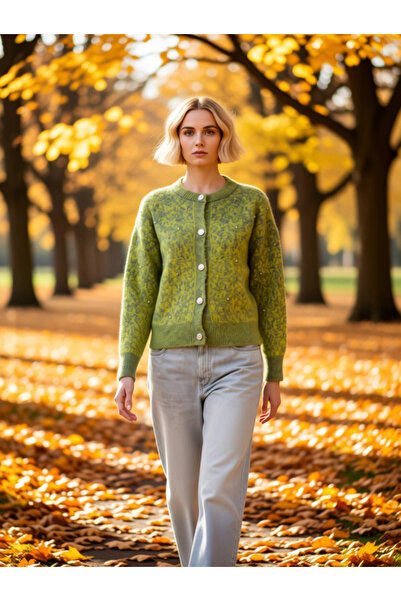 BENERLY Düğme Detaylı Yumuşak Dokulu Desenli Triko Hırka Kadın Giyim Kombinle...