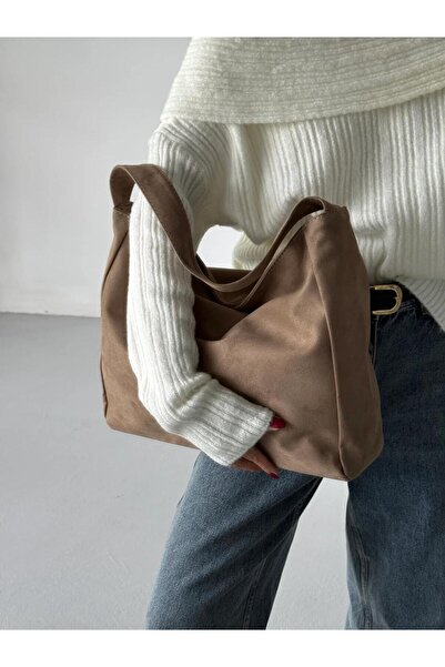 cosybag. Cleo Large Women's Oversized Zippered Suede Shoulder Bag Cream