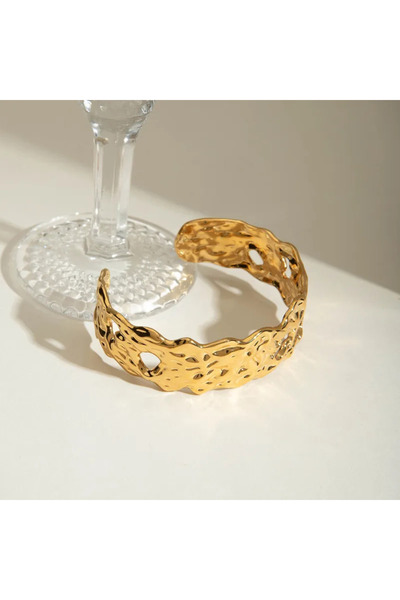 Ayla RAYNA Statement Bracelet