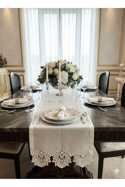 Durushe Eva Üçlü Çiçek Motifli El İşçiliği Dekoratif Runner – Özel Masa Üstü Tasarımı