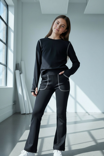 Colorinas Fleepy Finger-Looped Karyoka Stitched Long Sleeve Girl's T-Shirt