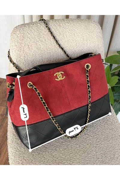 GGGG Shoulder bag with accessories