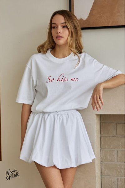 New Shine تي شيرت So Kiss Me مطبوع قصة فضفاضة