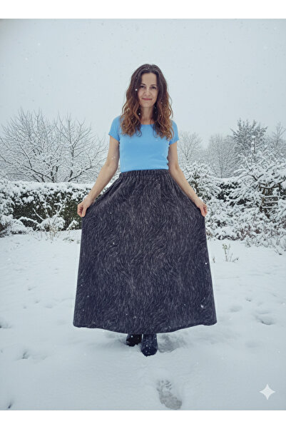 hoaryage Winter Elastic Waist Combed Cotton Fabric Maxi Length Mother Skirt, Prayer Skirt Available in Sizes