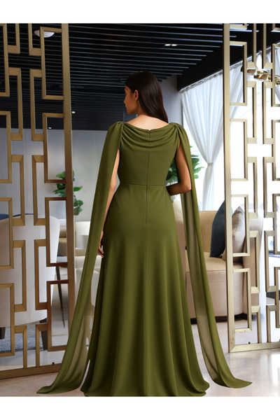 Liva A soft, olive-colored chiffon dress with elegant pleats