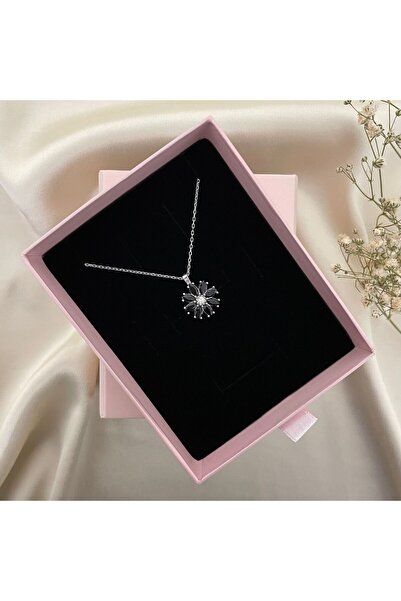 Lovera Jewellery 925 Ayar Gümüş Siyah Taşlı Papatya Çiçeği Flowers Kadın Koly...