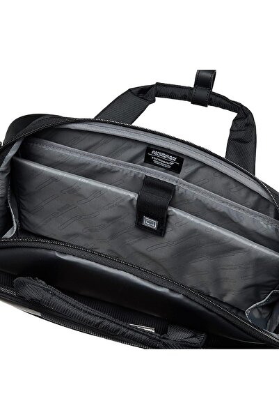 American Tourister Merit II Laptop Briefcase 15.6" - Black