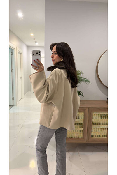 BİRCANÇİL Tita Ecru Fur Collar Jacket