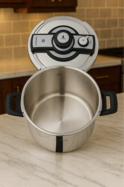 Sofram New Turkish 18/10 Sufram Stainless Steel Pressure Cooker 8L