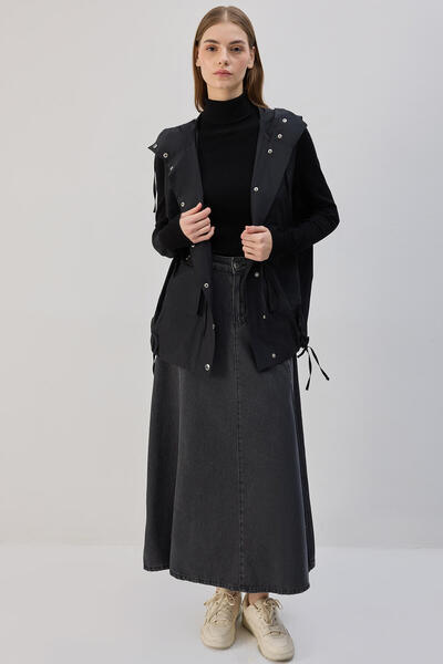 Touché Privé Hooded Oversized Vest