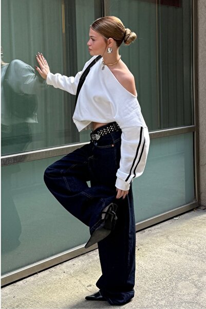 bases. Ecru cu umăr deschis cu dungi supradimensionat Swea tricou