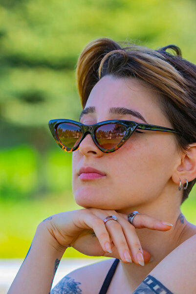 LUNOX Cateye Uv Protection Sunglasses