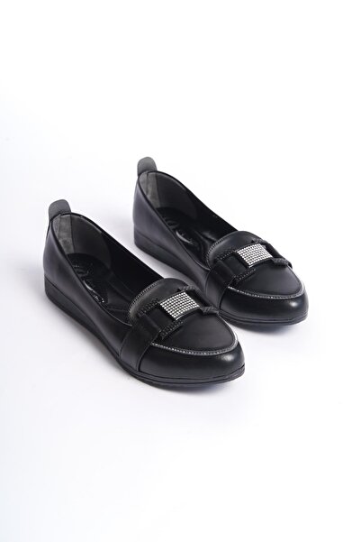 asmi shoes Women's Arya Black Jewelled Buckle Treated Flat Ballerinas