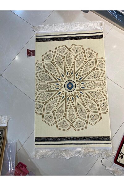 Generic Islamic prayer rug with patterns reminiscent of those found in the Holy Mosque - 4 mm