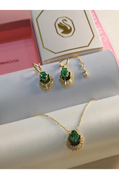 Generic Necklace with earrings