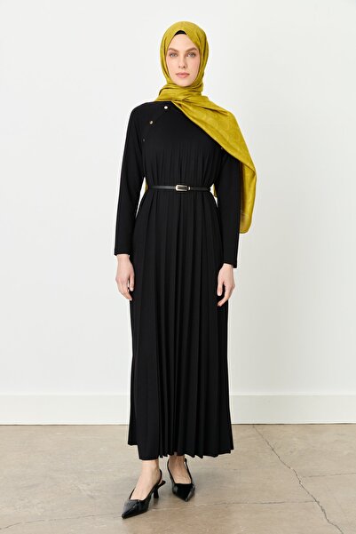 Nihan Piliseli Elbise Siyah