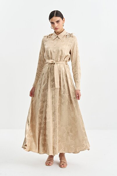 Nihan Omuzları Otriş Detaylı Jakar Elbise Bej