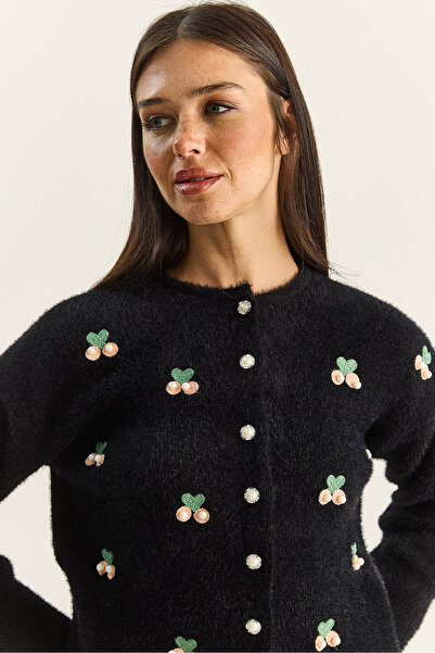 Bianco Lucci Women's Soft Textured Cherry Embroidered Pearl Accessory Knitwear Cardigan 60283702