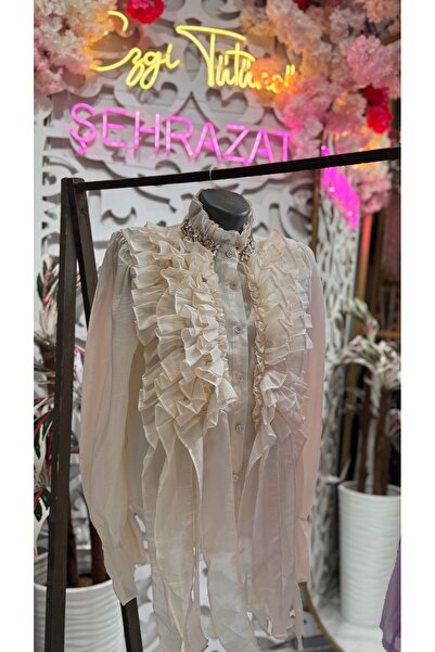 ŞEHRAZAT BUTİK Flounce Shirt with Stone Detail on the Collar