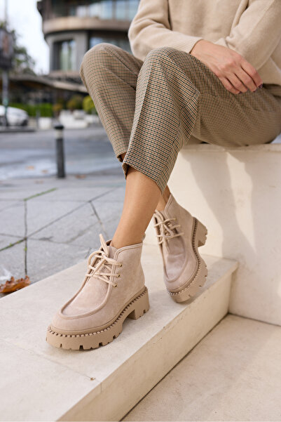 ANGELİNA JONES Dorina Women's Beige Suede Boot with Lace-Up Detail