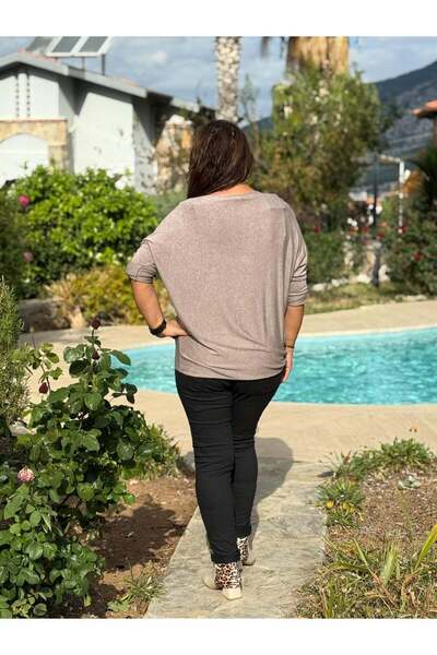 Punta Otantik YG30031 Ιταλική πλεκτή μπλούζα με φιγούρα κοριτσιού και πέτρα βιζόν