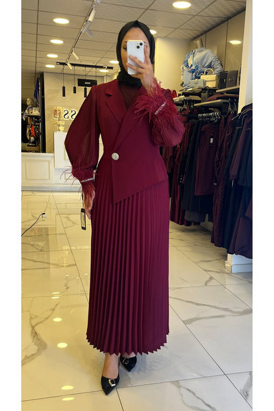 Vosse Moda İlgi Bordo Pilise Detaylı Manşetli Otrişli Elbise
