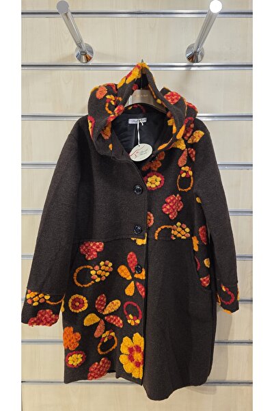 Park Moda معطف من الفيلق المزخرف بالزهور