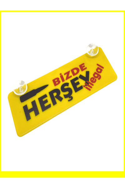 wonderlike Bizde Yazılı Dekor plaka- Sarı Renk Araç İçi Cam Süsü ve Ofis Akse...