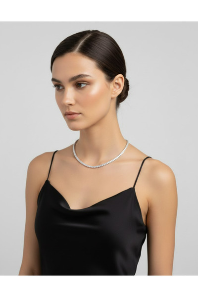 set.up قلادة فضية اللون مرصعة بالزركون على شكل مسار مائي