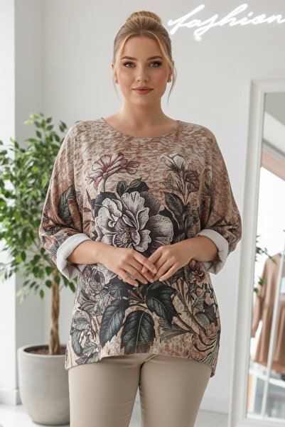 Chiccy Ιταλική μπλούζα μεγάλου μεγέθους Camel με λαιμόκοψη μακρυμάνικη Digital B με τύπωμα Casual Knitwear Blouse 75 68