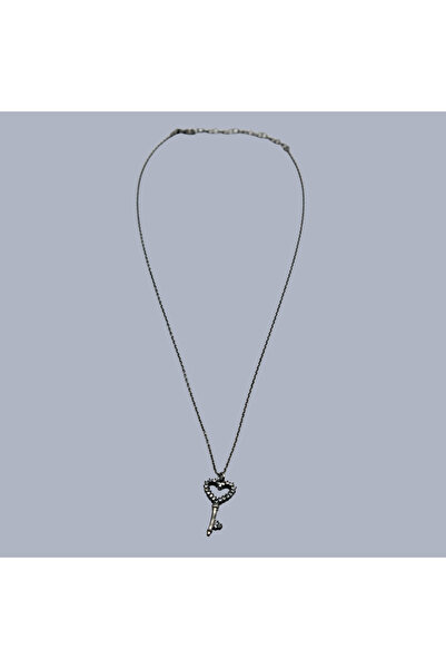 Velvet 925 silver necklace with heart-shaped key pendant – symbol of love and mystery