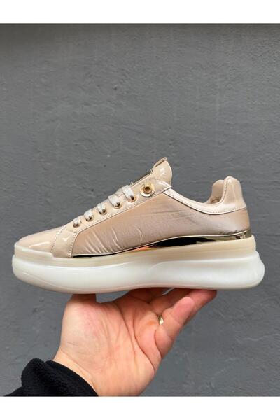 M.P. High-Sole Women's Sneaker, New Season, Comfort Sole, Winter Sports Shoes