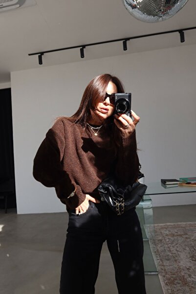 Özge Özgenç Oversized Basic Wool Sweater