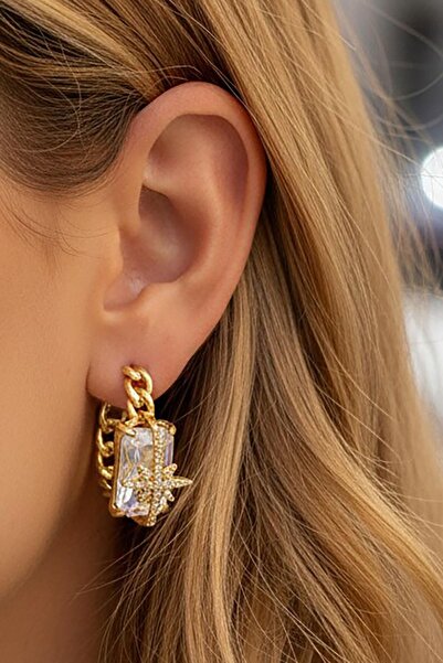 TAKIŞTIR Altın Renk Yıldız Figürlü Taş Detaylı 14K Altın Kaplama Küpe (Çift)