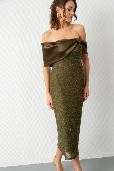 Lafaba Γυναικείο φόρεμα με λεπτομέρεια με χάκι γιακά με χάντρες Midi Promise για βραδινό φόρεμα αρραβώνων