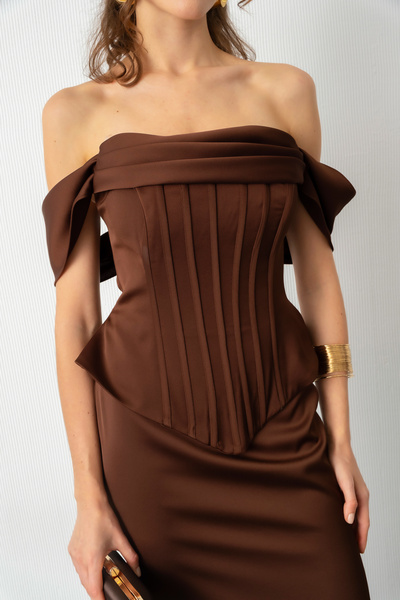 Lafaba Women's Brown Boat Neck Underwire Peplum Cut Satin Evening Dress