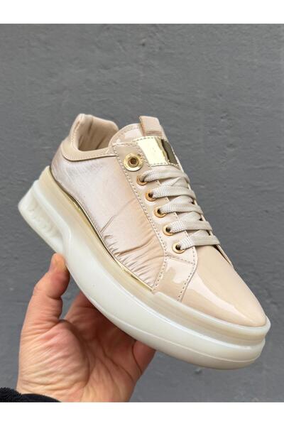 M.P. High-Sole Women's Sneaker, New Season, Comfort Sole, Winter Sports Shoes