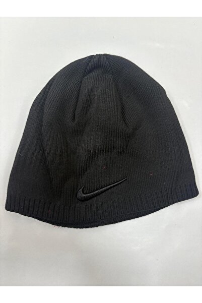 Nike Unisex hat with logo