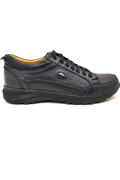 Luis Figo 3326 Men's Tricking Shoes