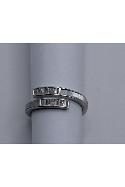 Velvet 925 Silver Ring with Open Design and Baguette Stones – Modern Elegance