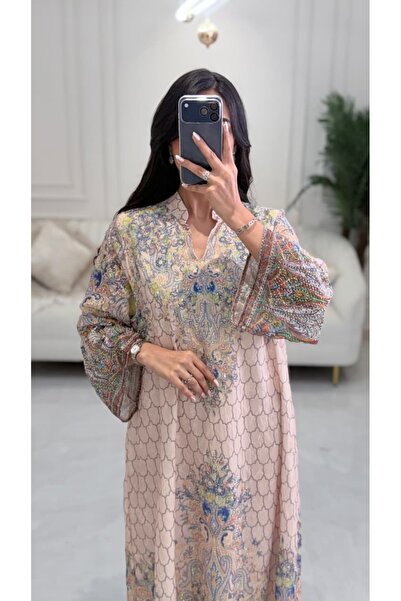 BYNAN Women's jalabiya with a floral pattern in several colors