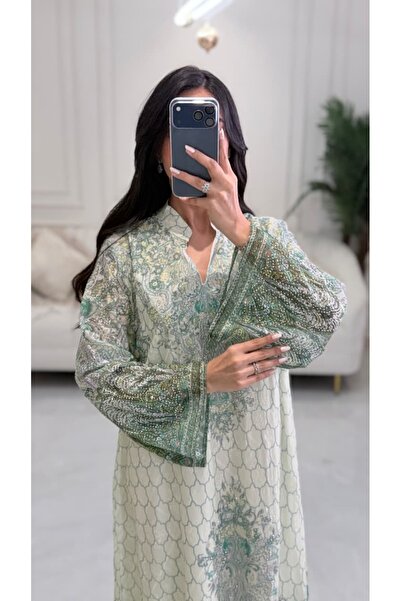 BYNAN Women's jalabiya with a floral pattern in several colors