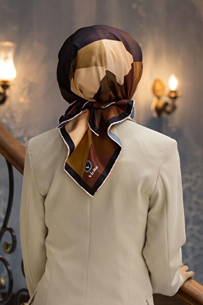 VİOLLA Kristal Geometrik Desenli Taba Renkli 90x90 Eşarp (İpek İçermez) Kenar...