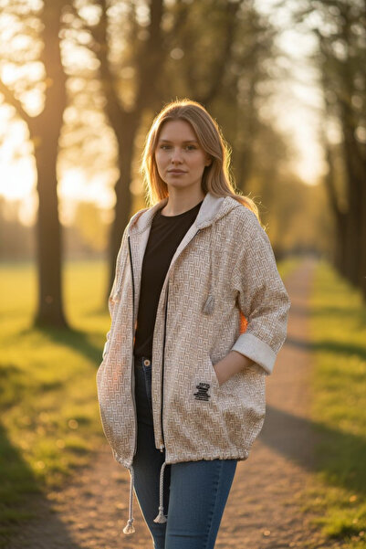 SEAY ITALY Kadın İtalyan Bengalin Likralı Cep Armalı Fermuarlı Kapşonlu Trençkot