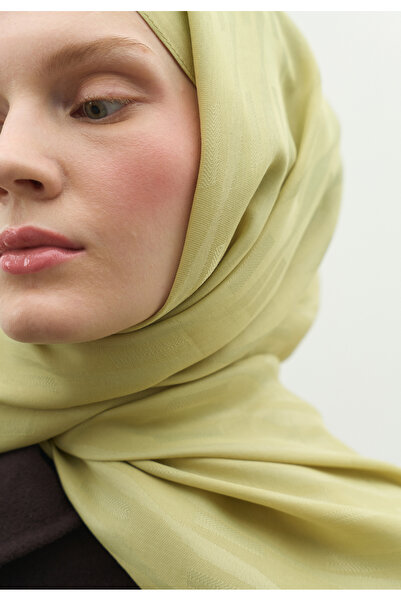 Freshscarfs Nara Cotton Flower Jacquard Shawl Hawthorn