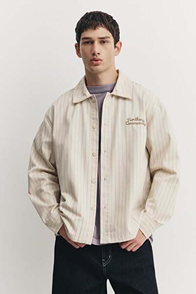 Pull & Bear Nakışlı çizgili gömlek