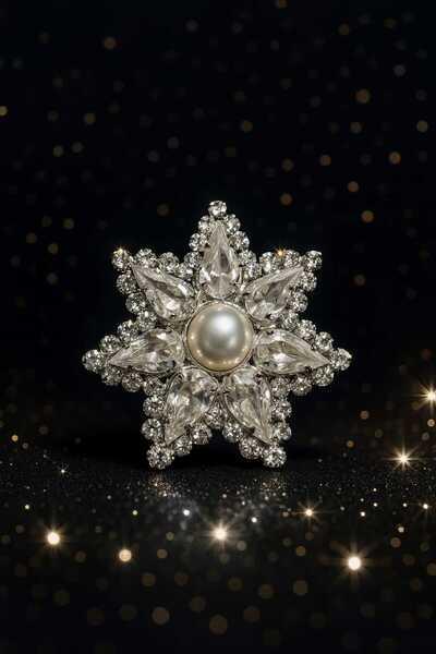 Jewelliss Damla Taşlı İncili Yıldız Model Broş Gümüş Kaplama